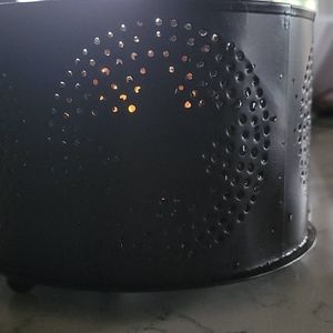Primitive tealight holder